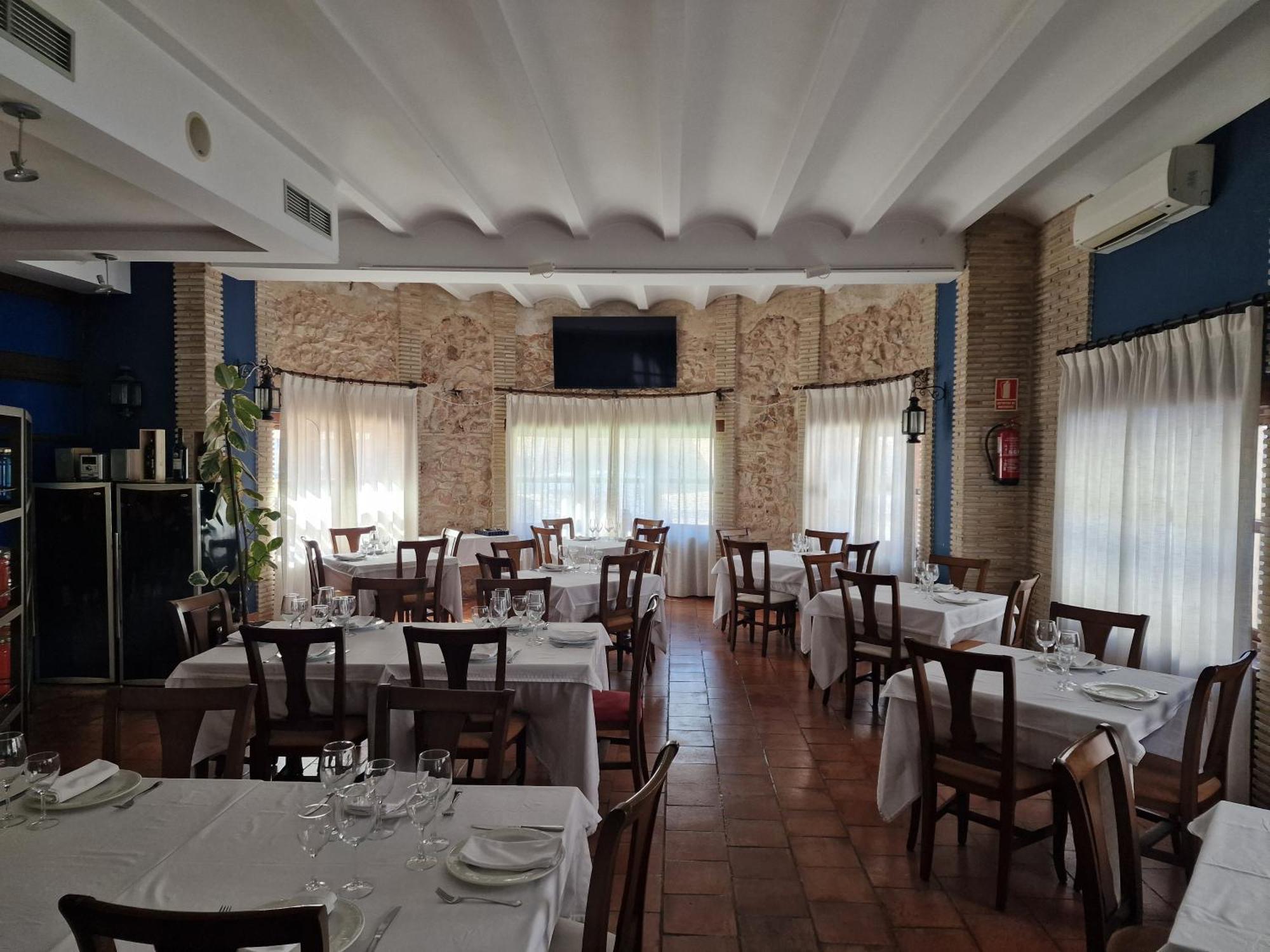 Hotel Restaurante Setos Motilla Del Palancar Εξωτερικό φωτογραφία